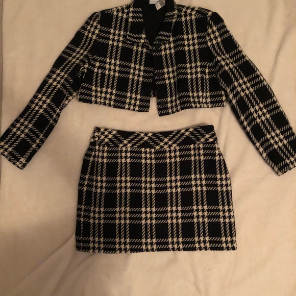 Reworked Washington Ave vintage suit - Picture 3 of 3